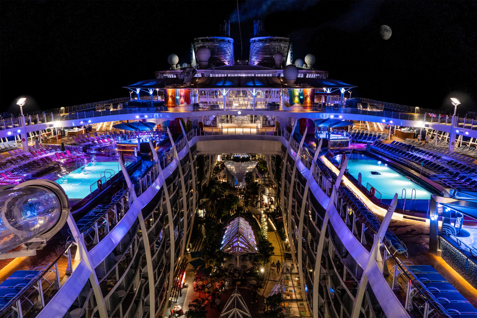 Symphony of the Seas Night — Cruise & Travel Asia